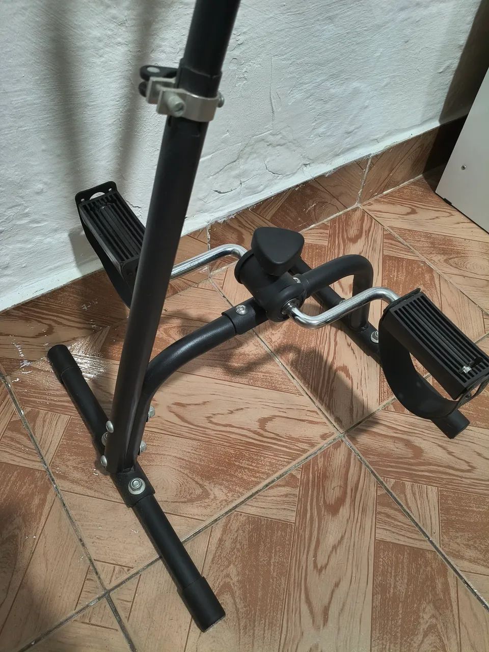Mini Bicicleta Ergométrica p Mãos e Pés  - Foto 3