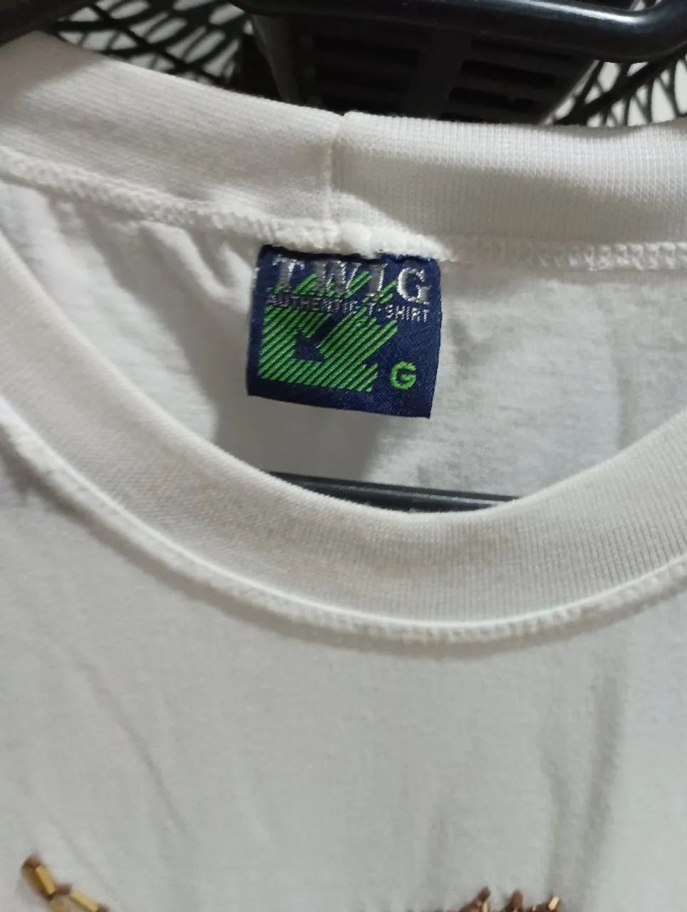 Blusa de malha bordada a mão  - Foto 2