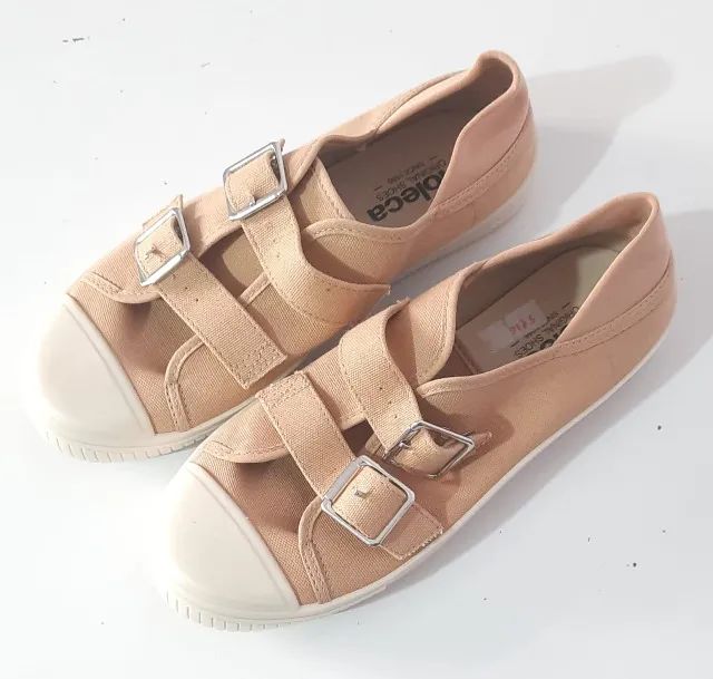 Tênis Moleca Slip-On Nude com Fivelas Tam 35 - Foto 3