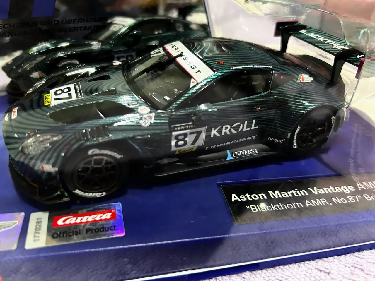 Carrinho Carrera Digital ASTON MARTIM Esc 1:32 - Foto 4