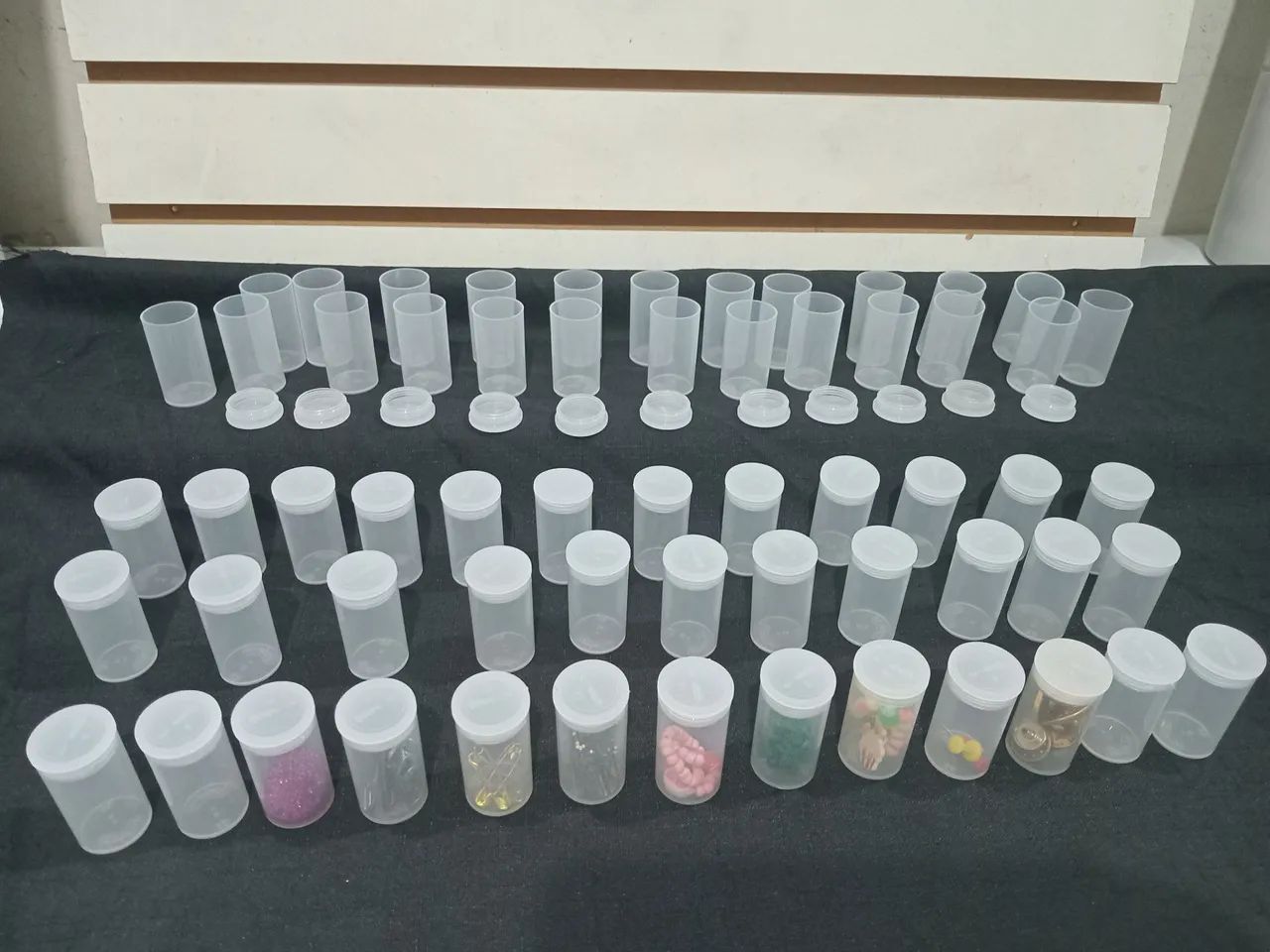 500 Potes j23 com 23ml pra diversos pequenos objetos  pra comércio  - Foto 4