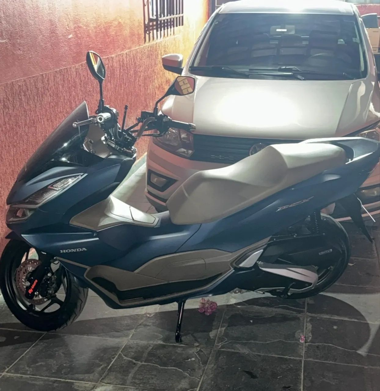 Pcx 2023 - 18.000,00 - Foto 2
