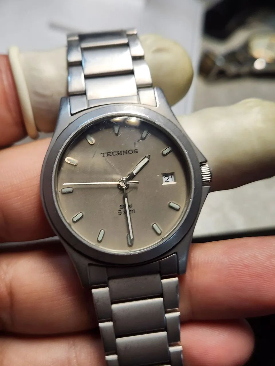 RELÓGIO TECHNOS QUARTZ TITANIUM 