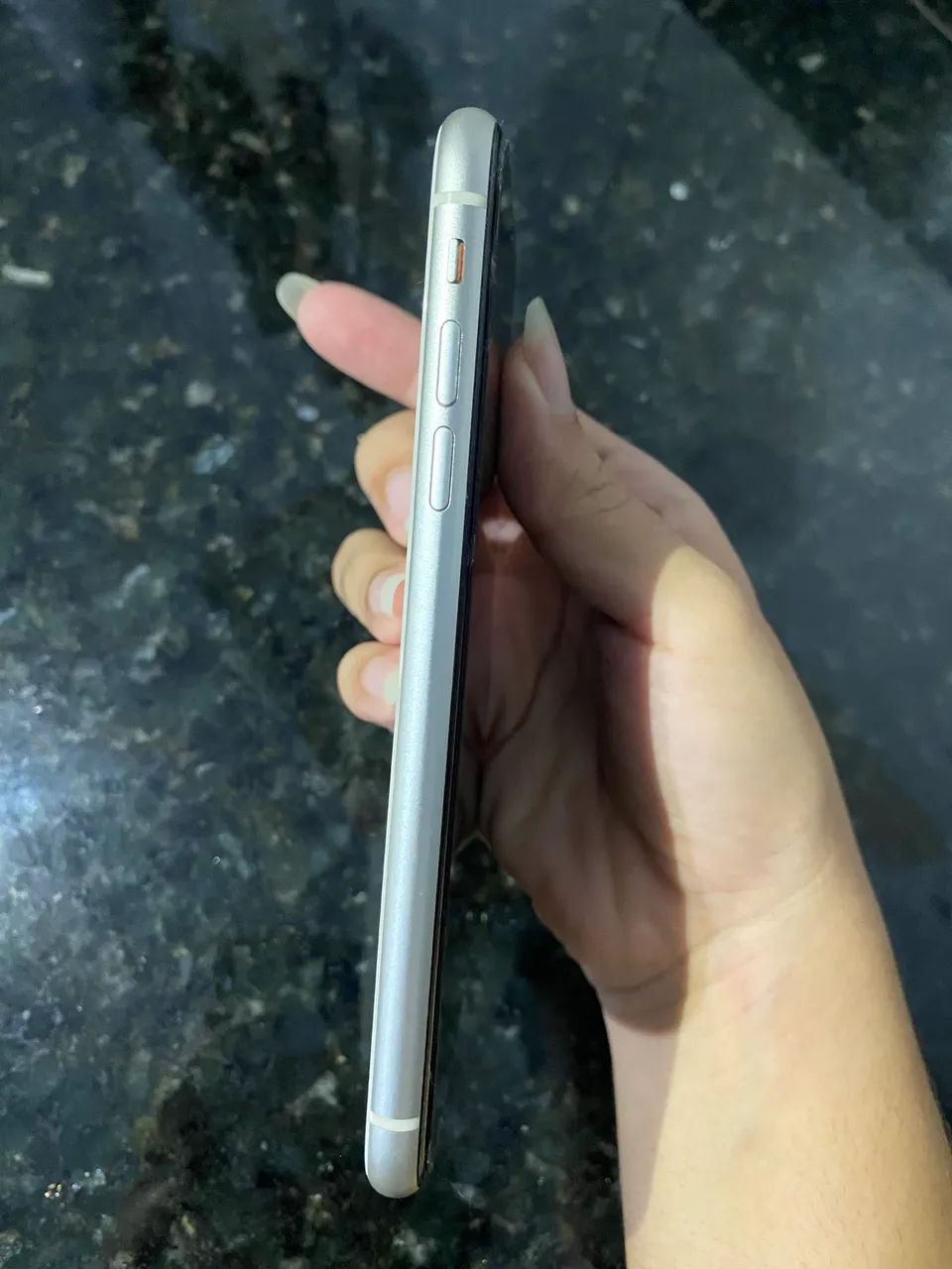 iPhone 11 64GB (傷あり) IPHONE 11 64GB - Celulares e Smartphones - Satuba 1518409843 | OLX