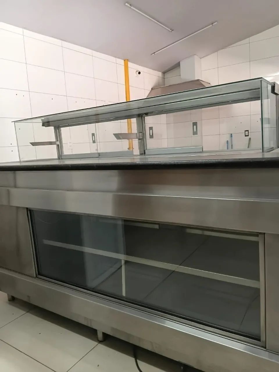 Vendo estufa quente e frio 