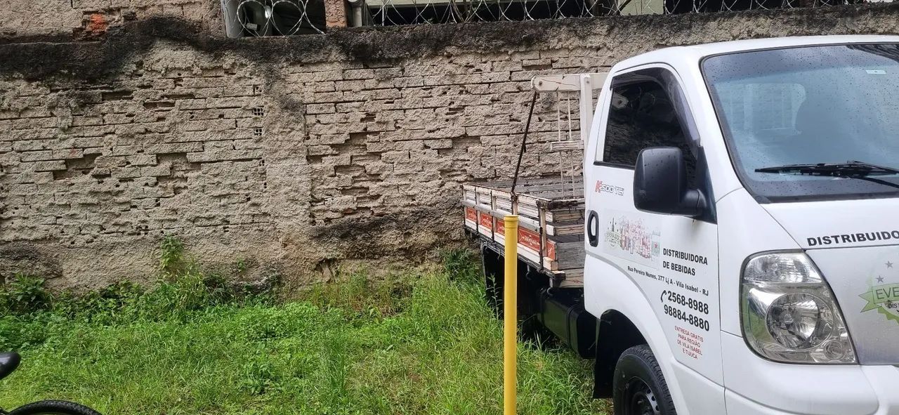 Vendo caminhao kia bongo 2500