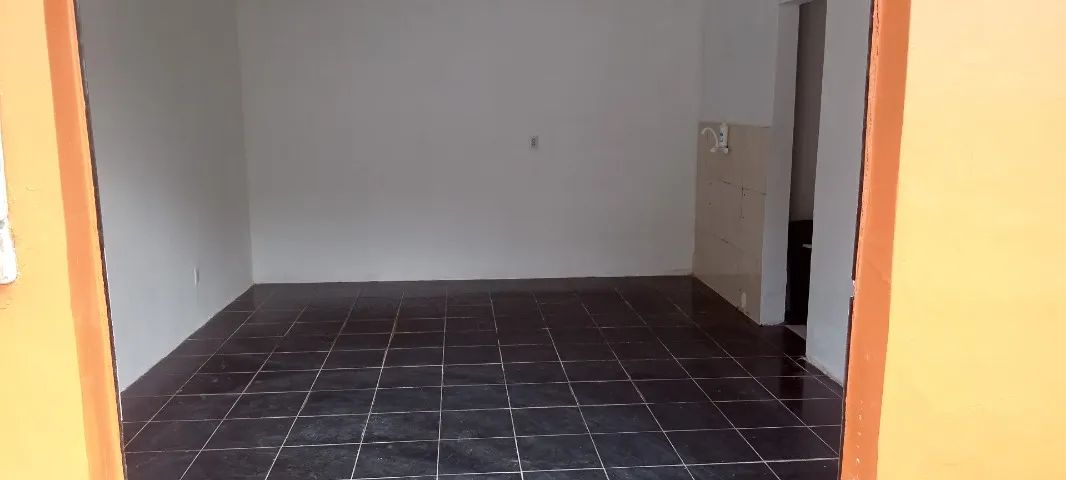 Aluga-se Ponto Comercial 