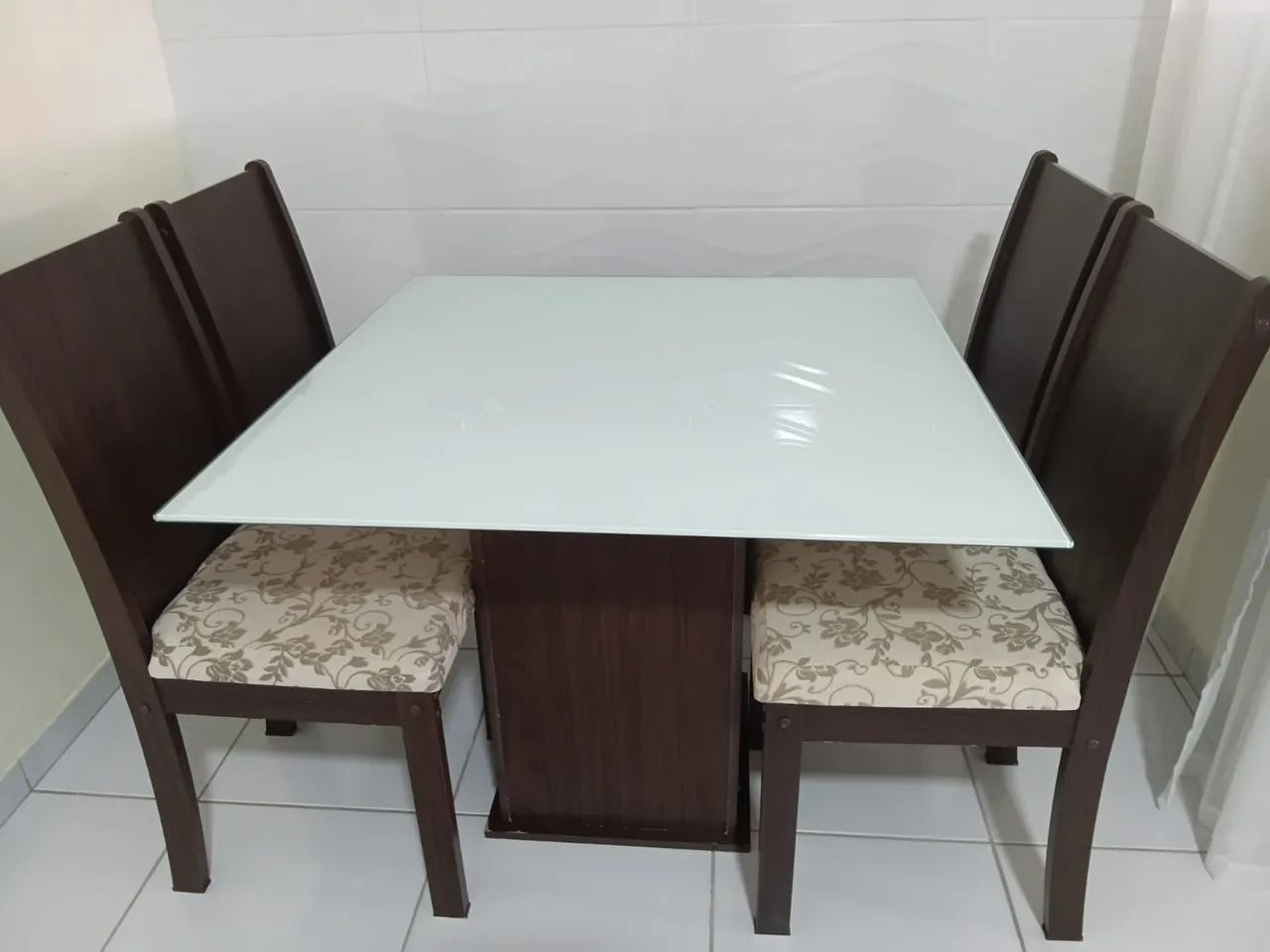 Mesa e sofá  - Foto 2