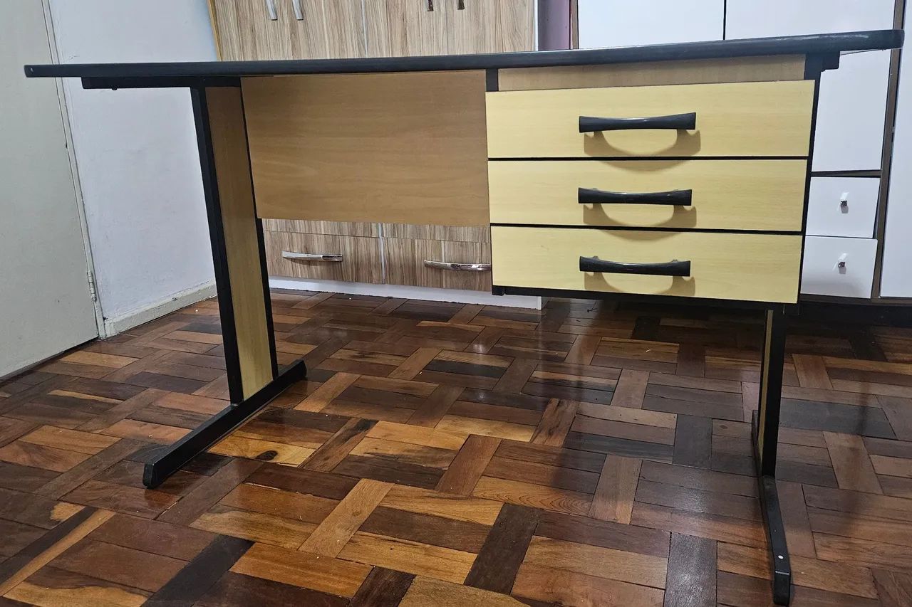 Mesa de escritório - Foto 2
