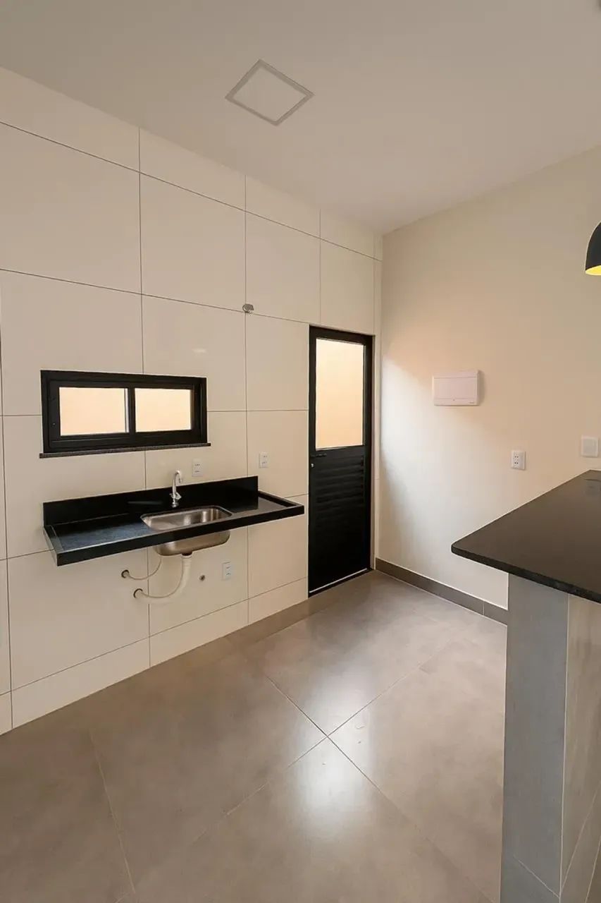 Casa para venda possui 83 metros quadrados com 2 quartos - Foto 3