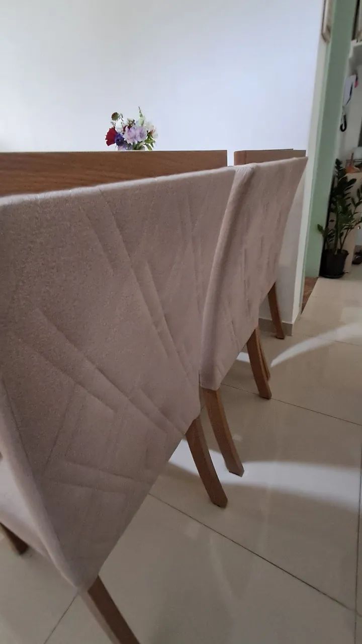Mesa e cadeiras 6 lugares  - Foto 3
