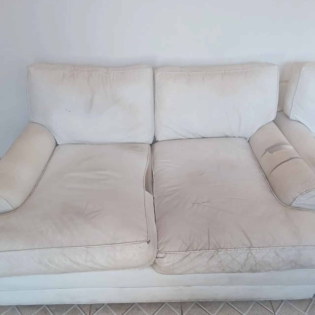 Conjunto de 2 sofas 2 lugares.  - Foto 3