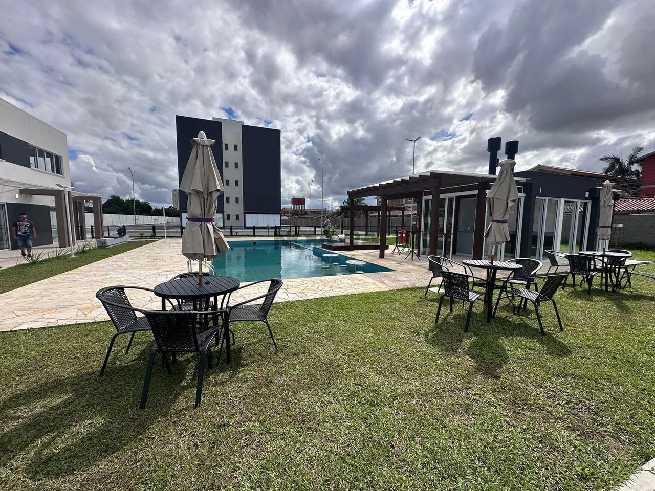 Excelente apartamento sacada com churrasqueira