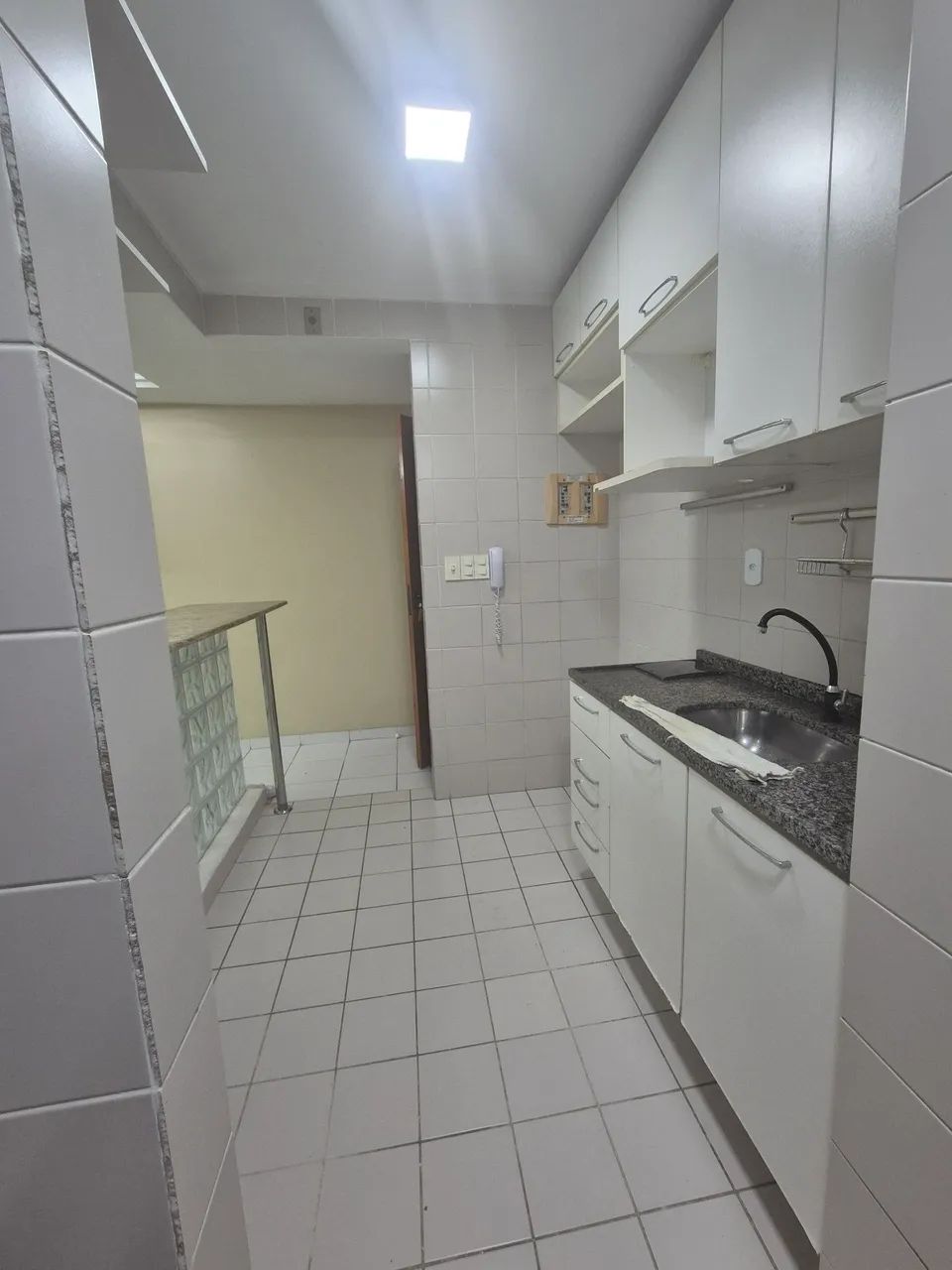 Apartamento para alugar - Condomínio Arezzo 