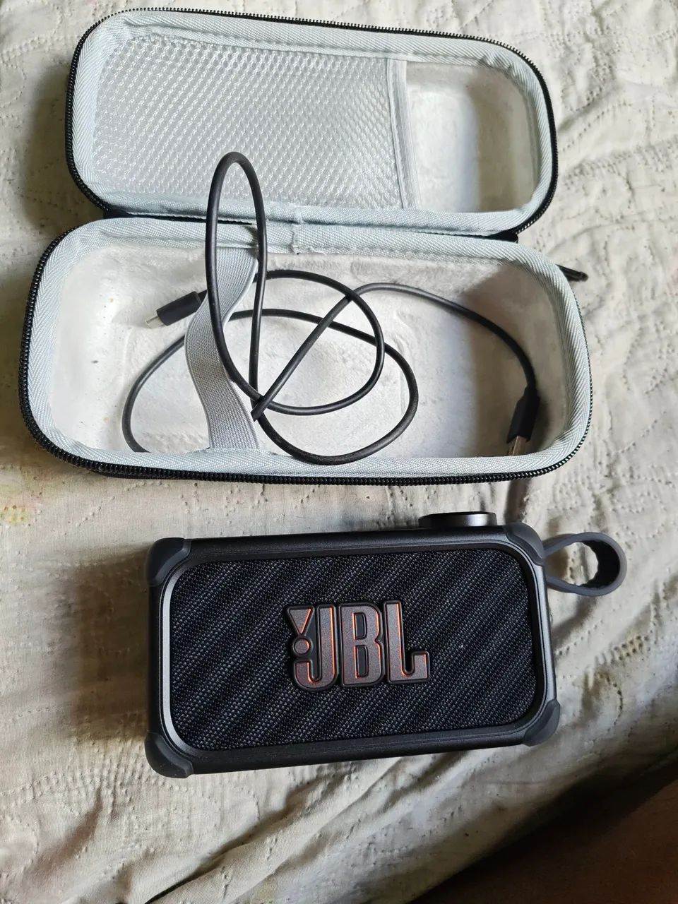 JBL bandbox solo+case e cabos usado 