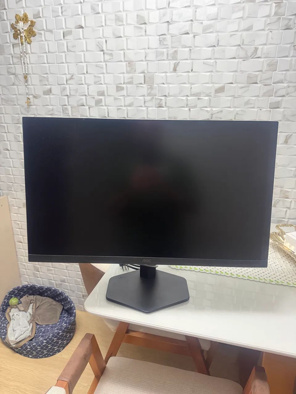 Monitor gamer AOC de 27 polegadas 