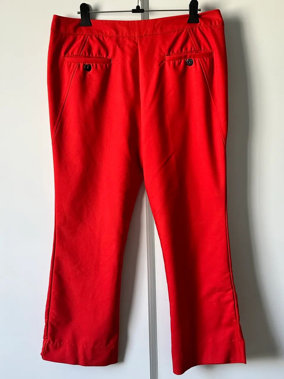 Calça Cori alfaiataria vermelha - Foto 3