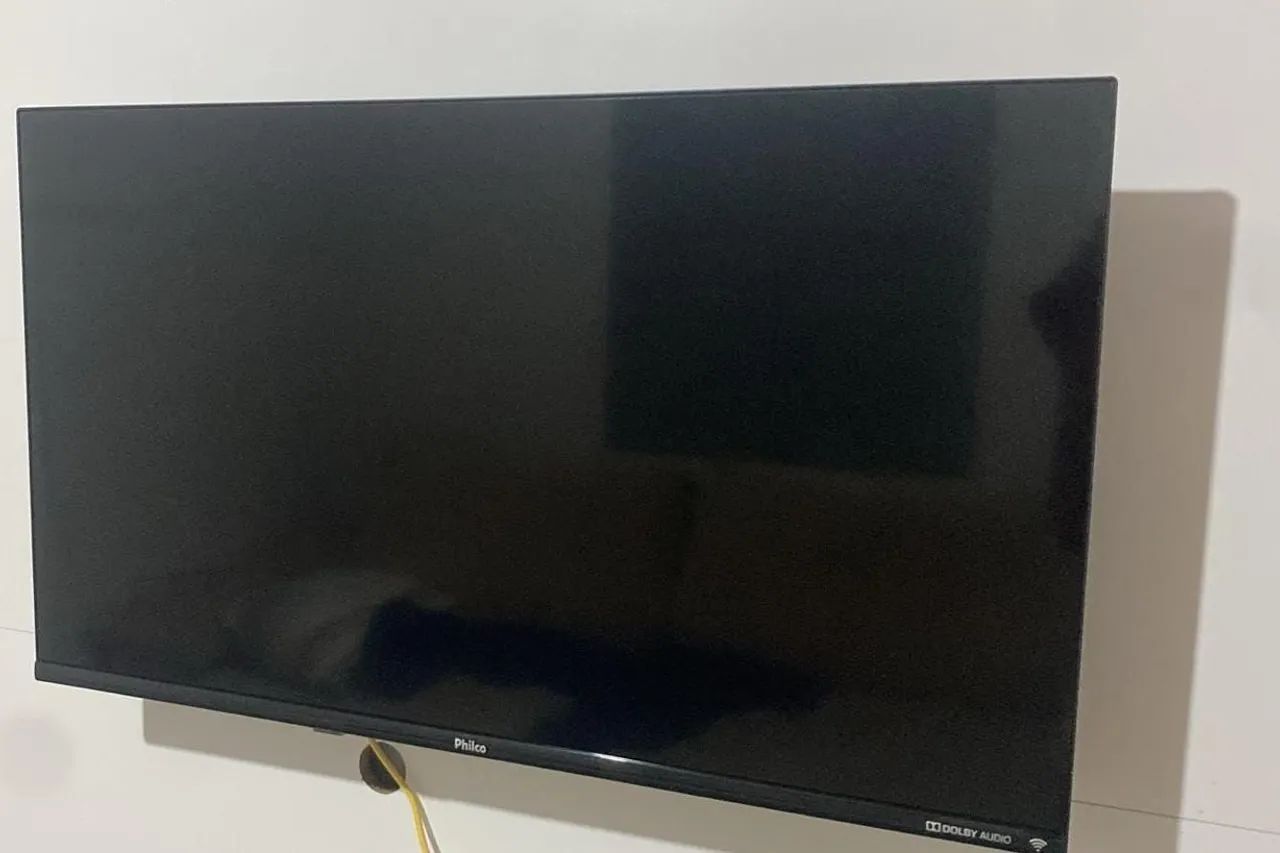 VENDO TELEVISÃO PHILCO