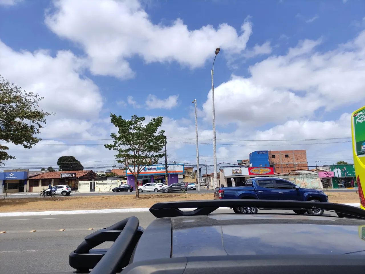 Casa com 3 pontos comerciais | 200m² | Jerônimo de alburquerque