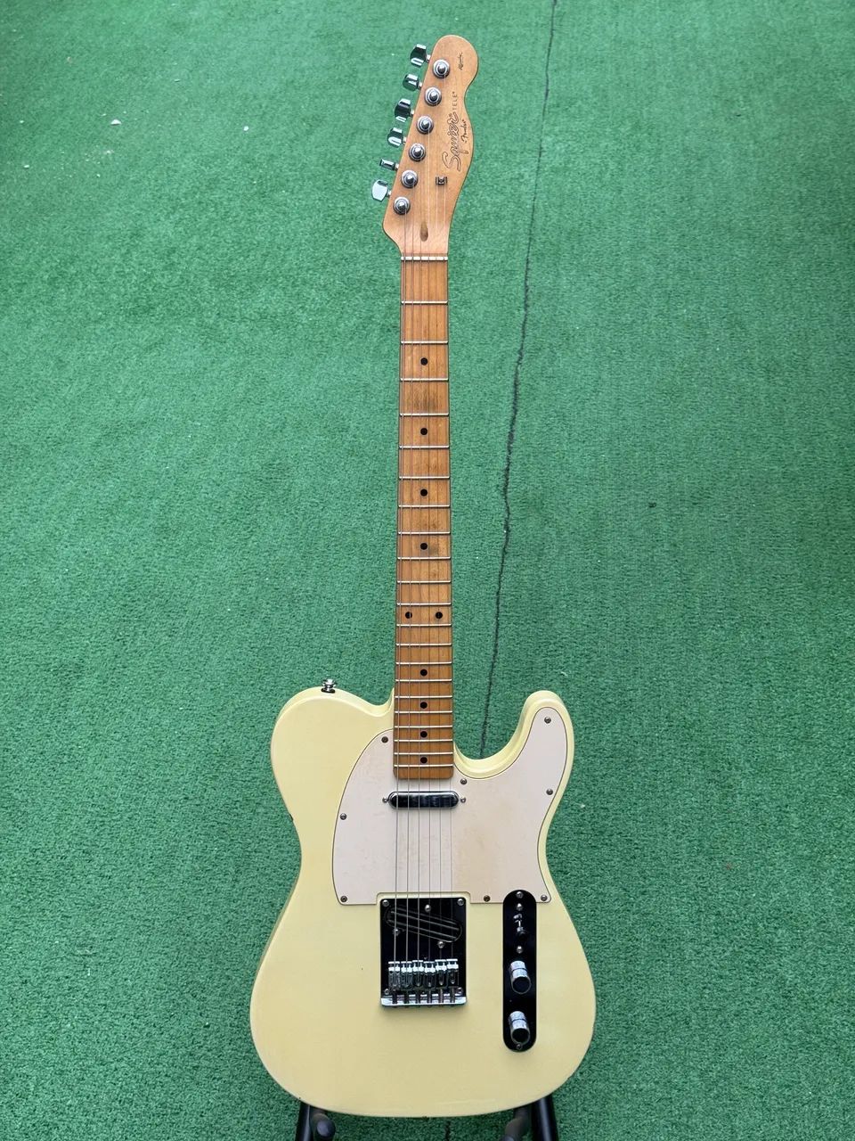 Guitarra Squier Telecaster Affinity + Malagoli Custom RK