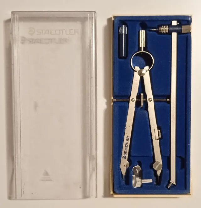 Compasso Staedtler com Extensor - 551 02 - Foto 4