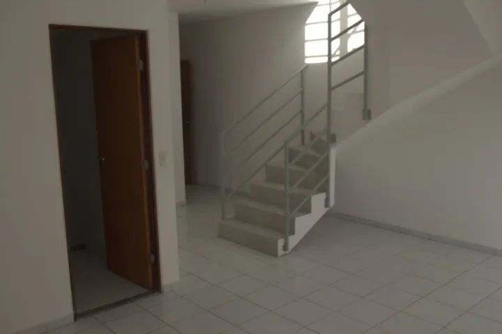 ALUGO COBERTURA DUPLEX  SERRARIA 3/4 