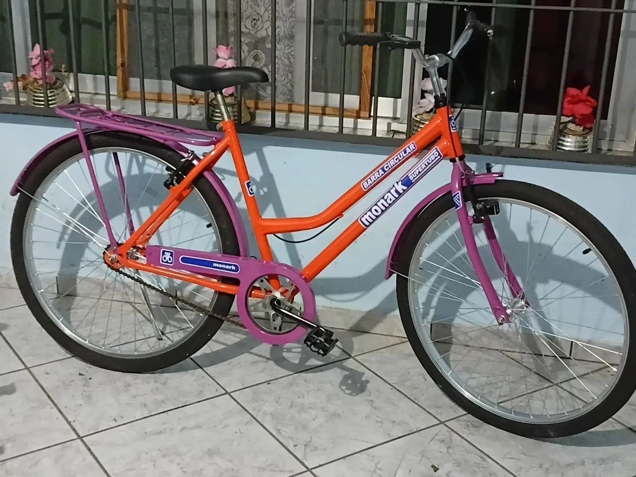 Bicicleta monark aro 26 1"1/2 toda revisada ótima pra trabalhar ou pra passeio.
