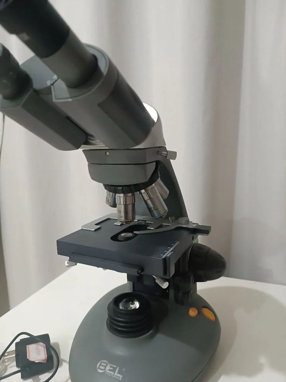 Microscópio  - Foto 5
