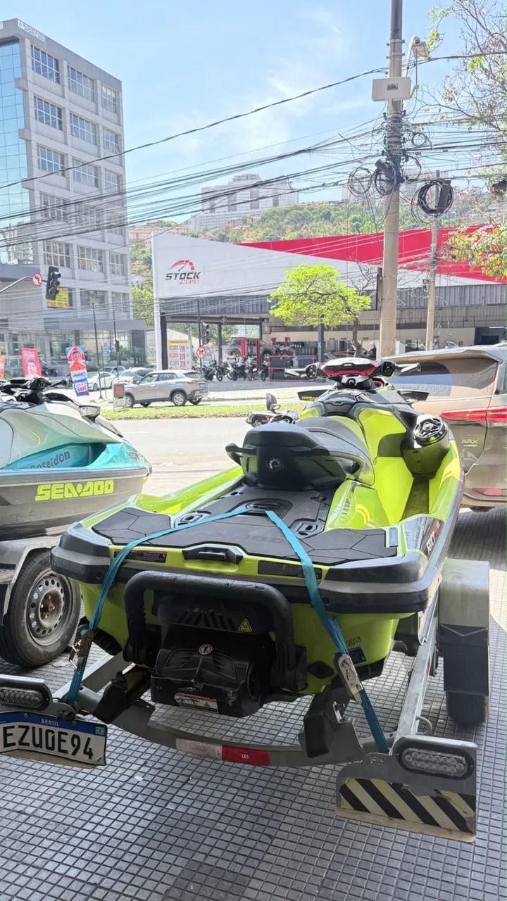 Jet ski 300