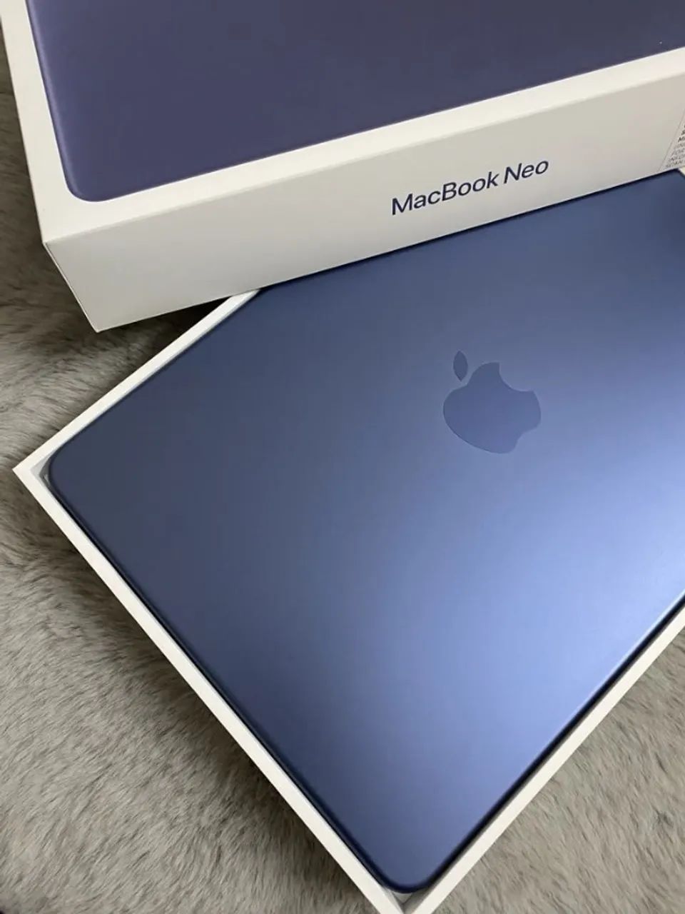 MacBook Neo - 256GB | 8GB de RAM | Novo | Cor: Índigo  - Foto 2