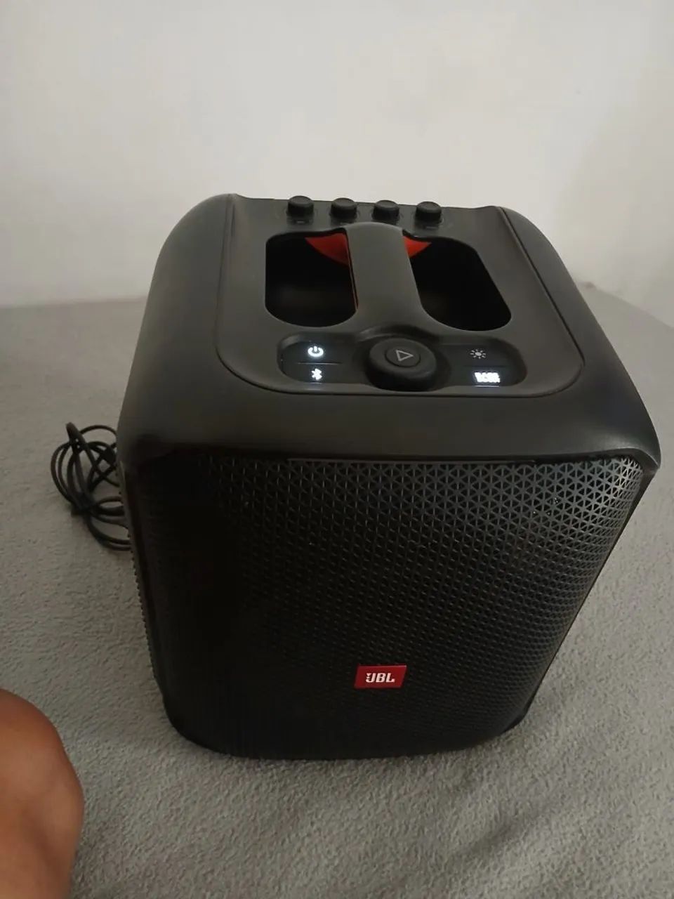 Caixa JBL e Core c/ 2 microfones454806863254671361