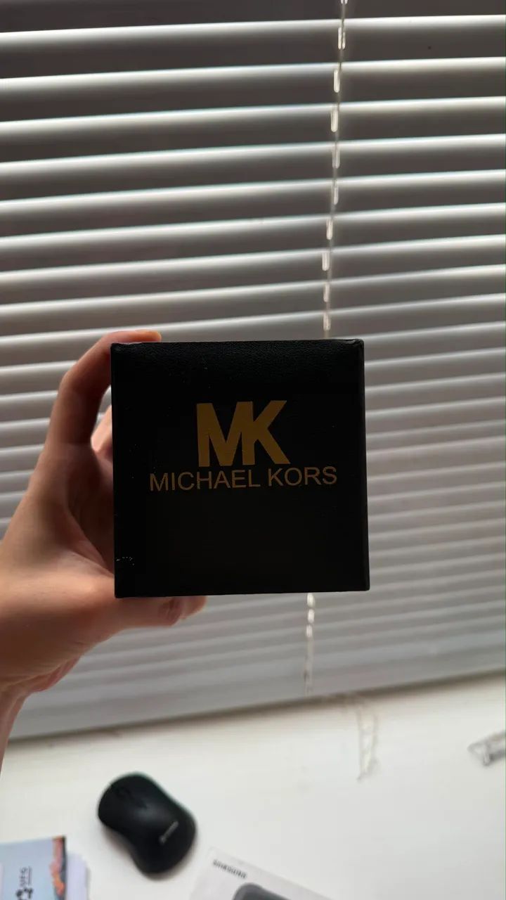 Relógio Michael Kors Layton MK6076 Prata - Foto 5