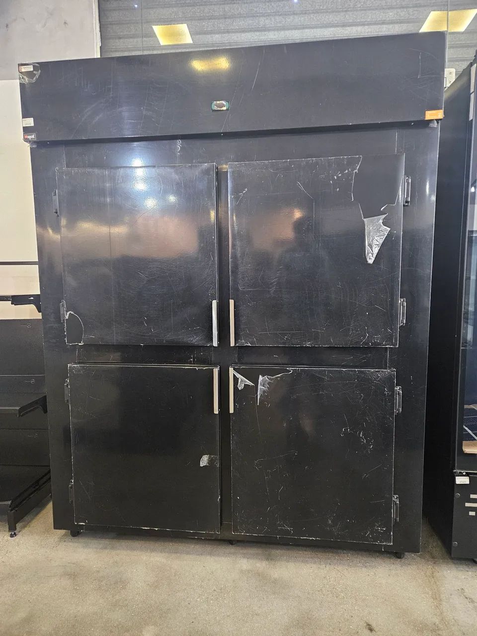 refrigerador comercial para cervejas de 2030L - novo