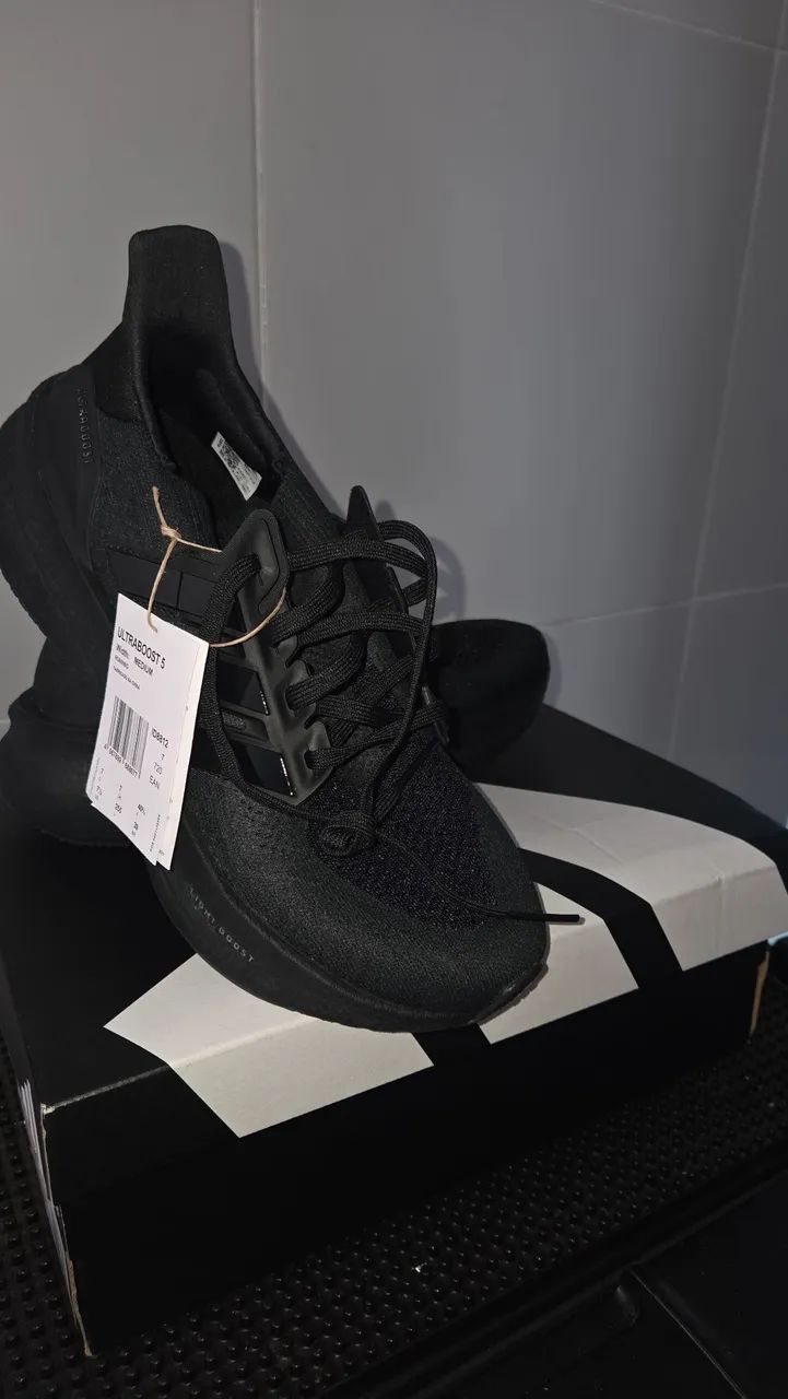 Adidas Ultraboost 5 - Foto 3