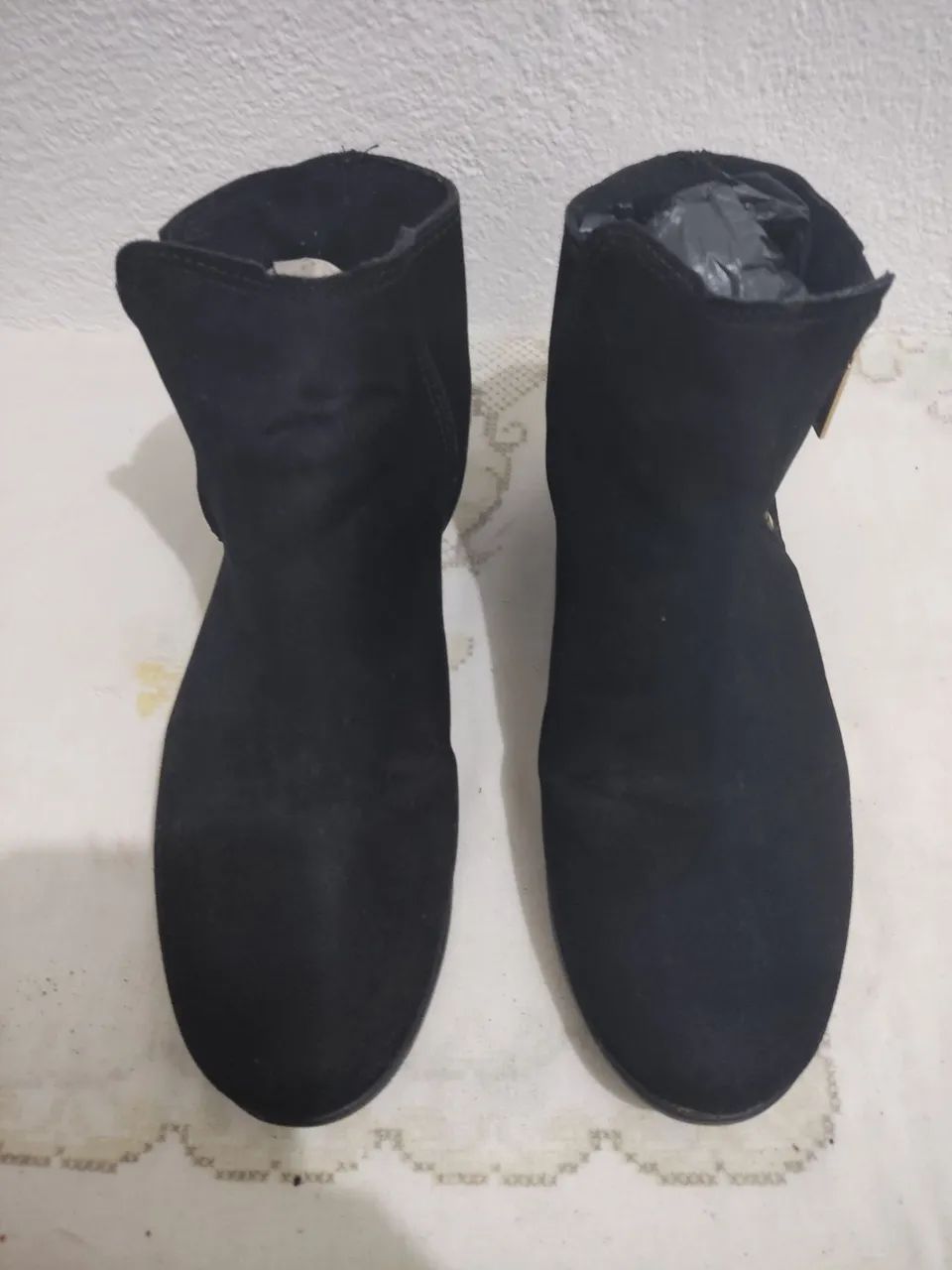 Bota feminina em camurça moleca n38