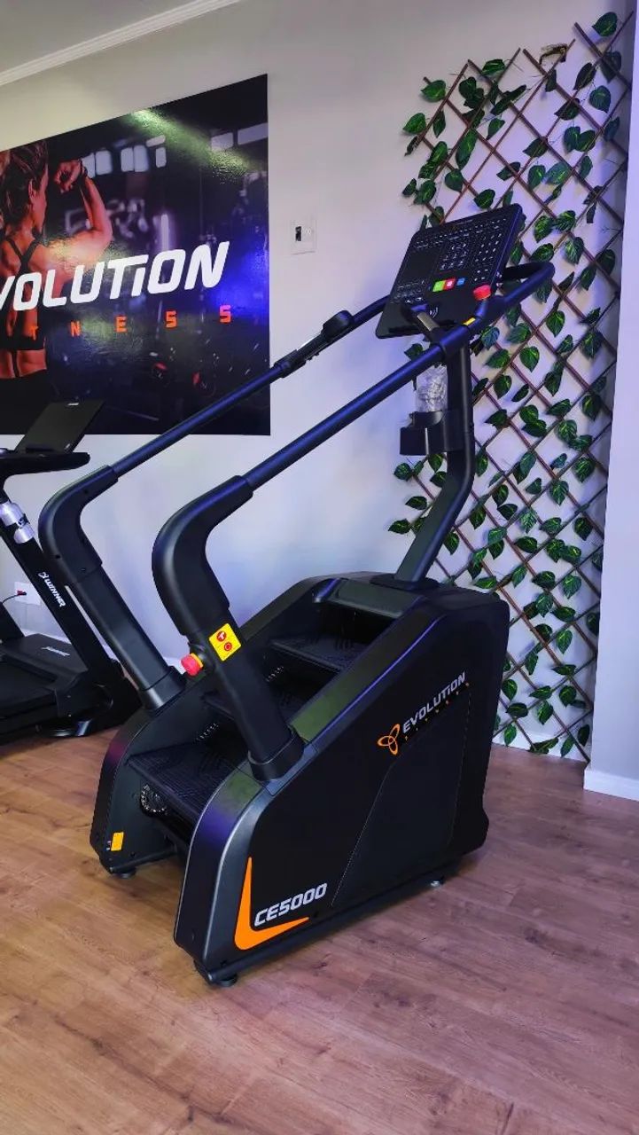 Simulador de escada Evolution CE5000