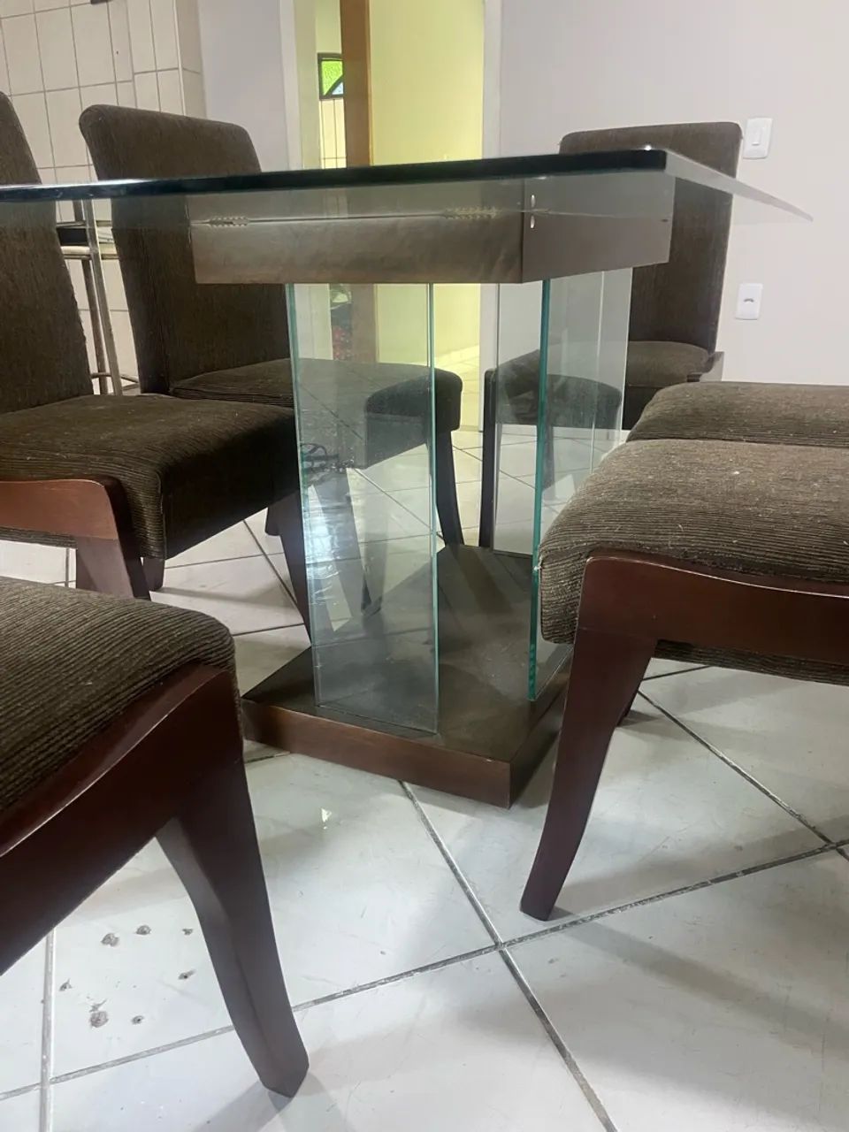 Mesa de jantar 6 cadeiras vidro temperado  - Foto 5