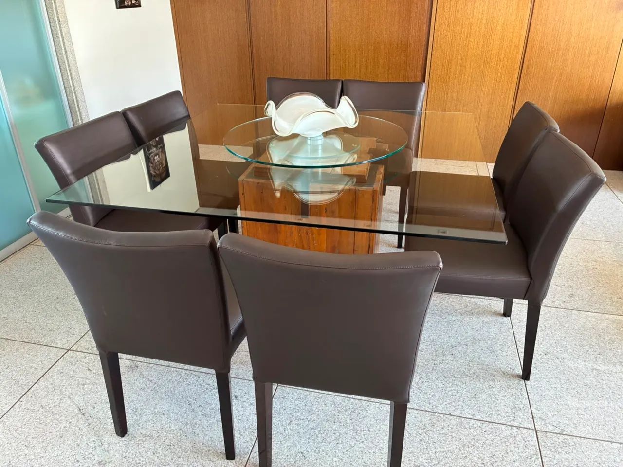 Mesa de jantar de vidro