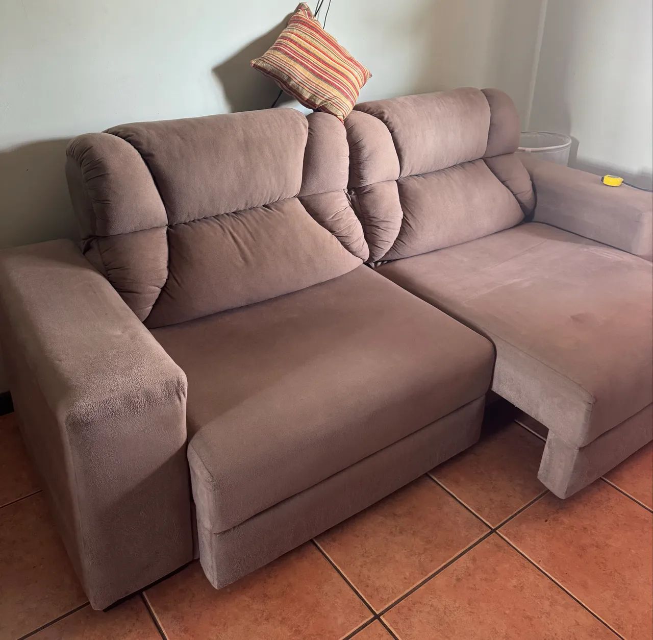 Sofá retrátil 
