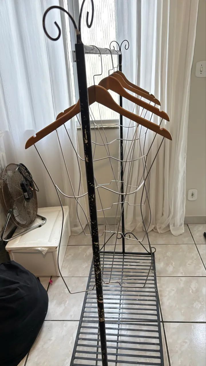 Arara de roupas  - Foto 3
