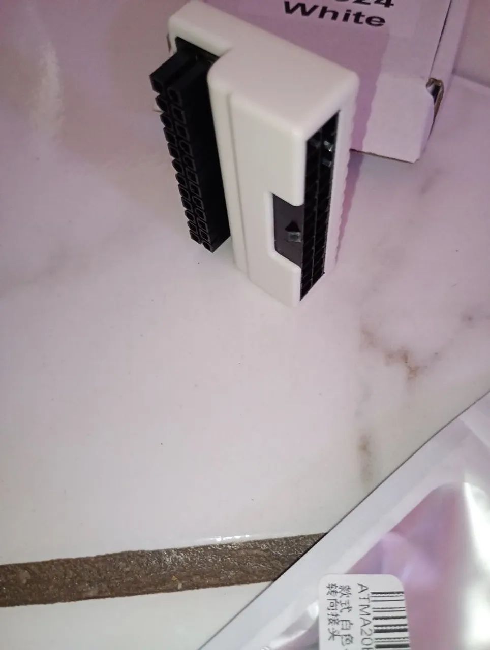 Conector 24 pinos para placa mãe branco  - Foto 3