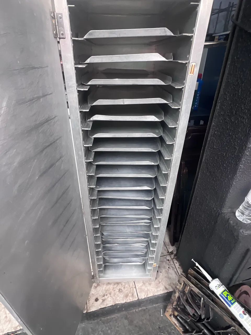 Armário em inox Slin com bandejas  - Foto 5