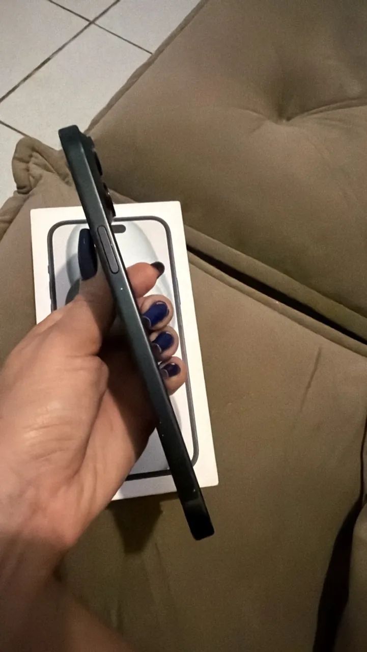 iPhone 15 Plus - Foto 3