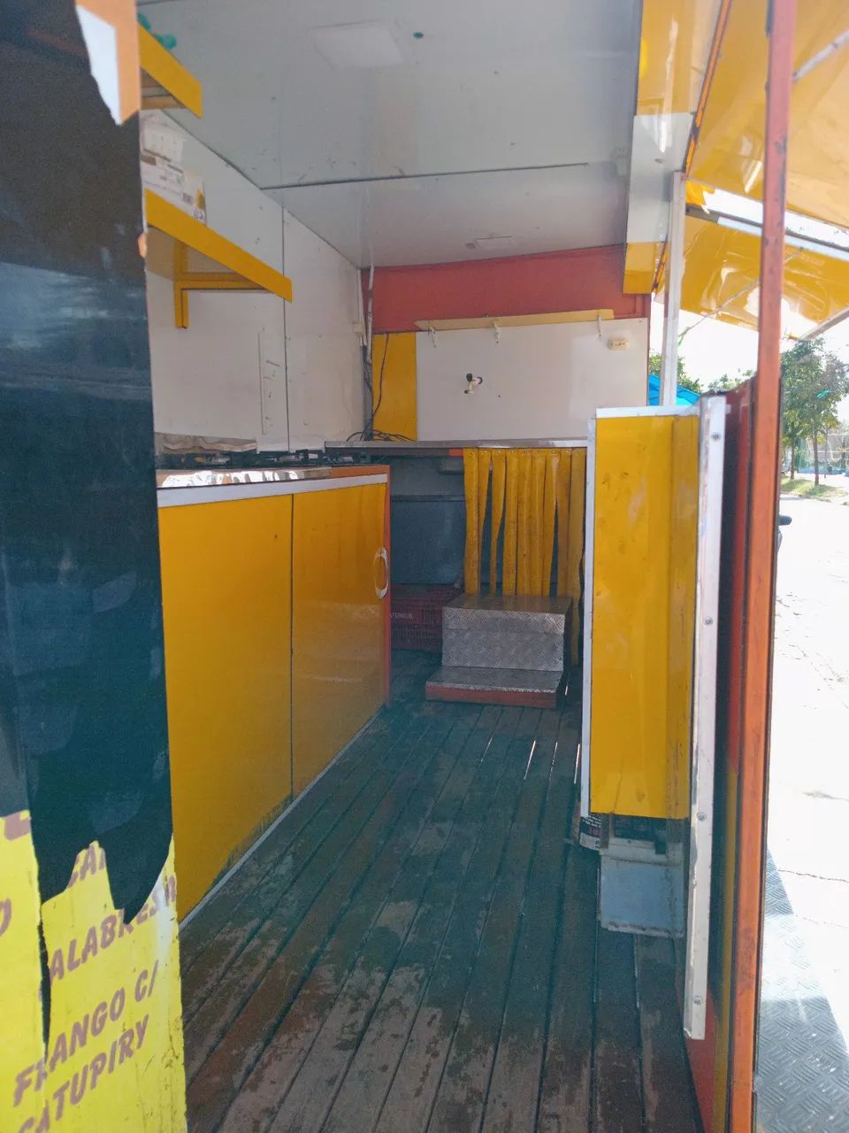 Vende se Treiler - Foto 5