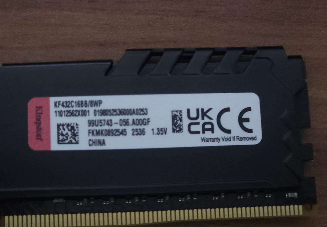 Kingston DDR4 16GB (2x 8GB) 3200 MT/s - Memória RAM - Santa Mônica