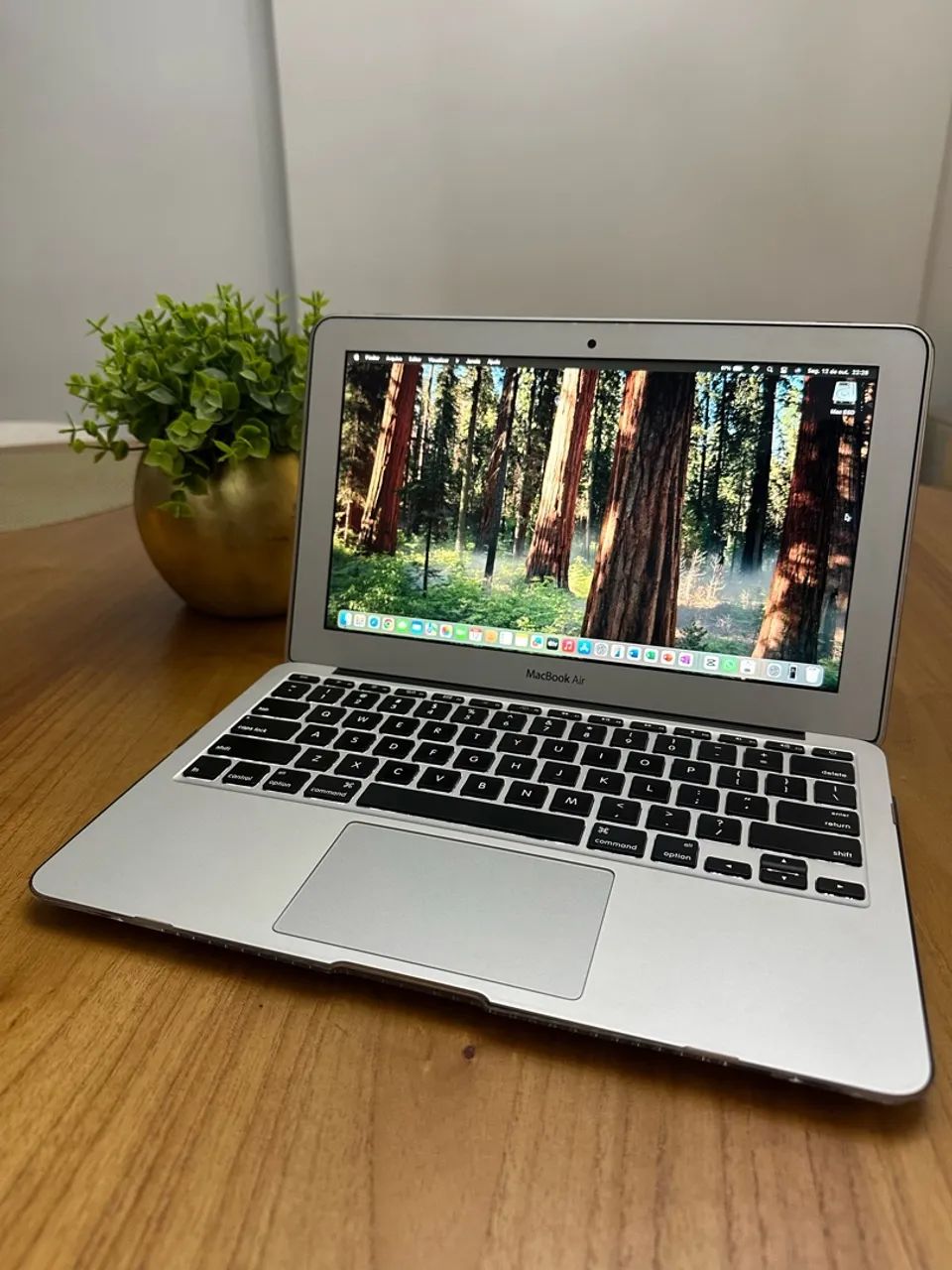MacBook Air Impecável