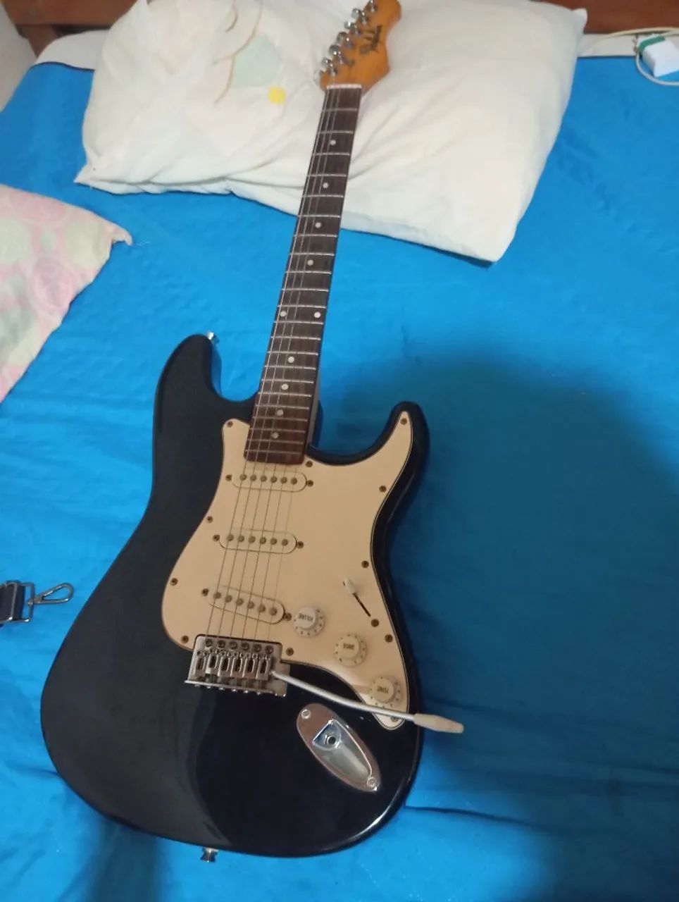 Guitarra stratorcaster - Foto 2