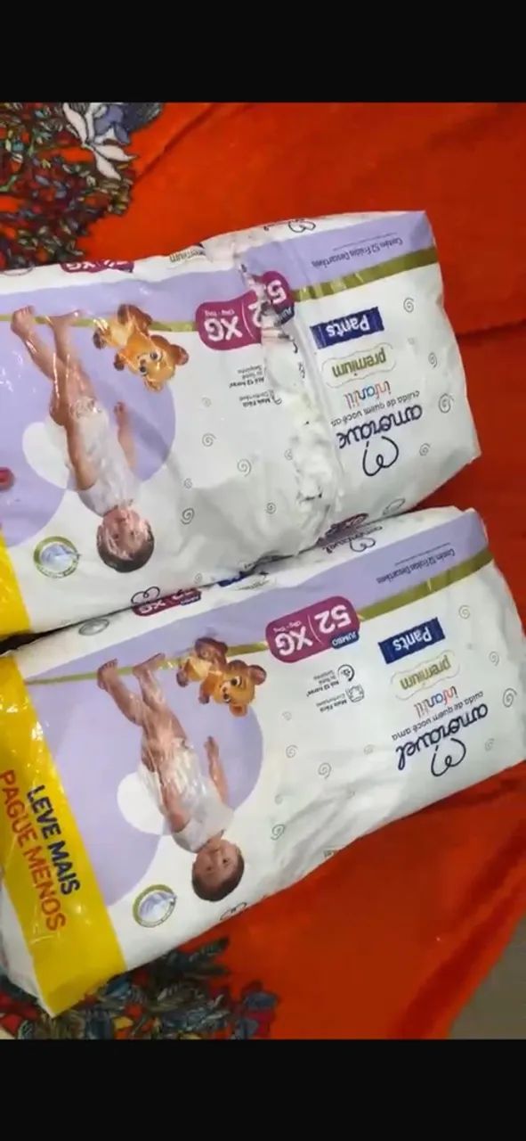 2 pacotes de fralda XG