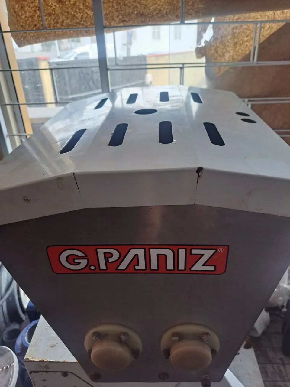 Amassadeira 25 kilos semi nova - Foto 2