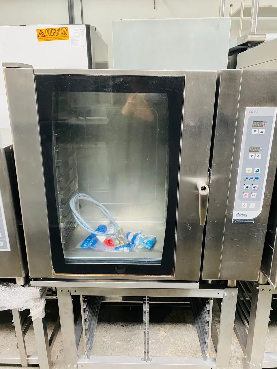 Forno C10 elétrico combinado Prática  - Foto 3